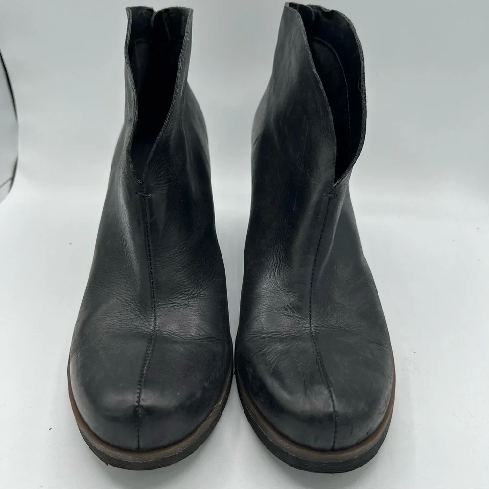 Korks Shamira Leather Ankle Boot Womens 10M‎ Black Chunky Heel Cutout Back Zip